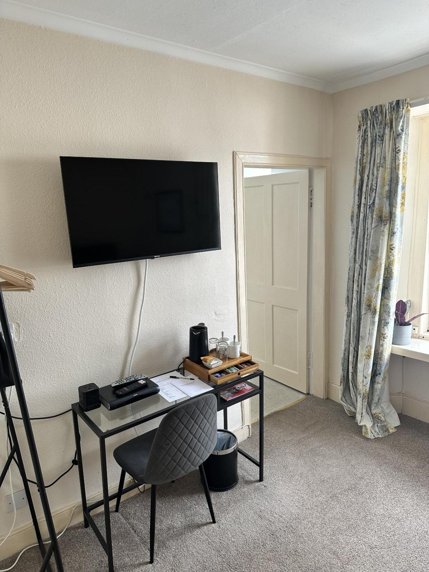 The Smiddy Haugh Hotel Auchterarder Room photo